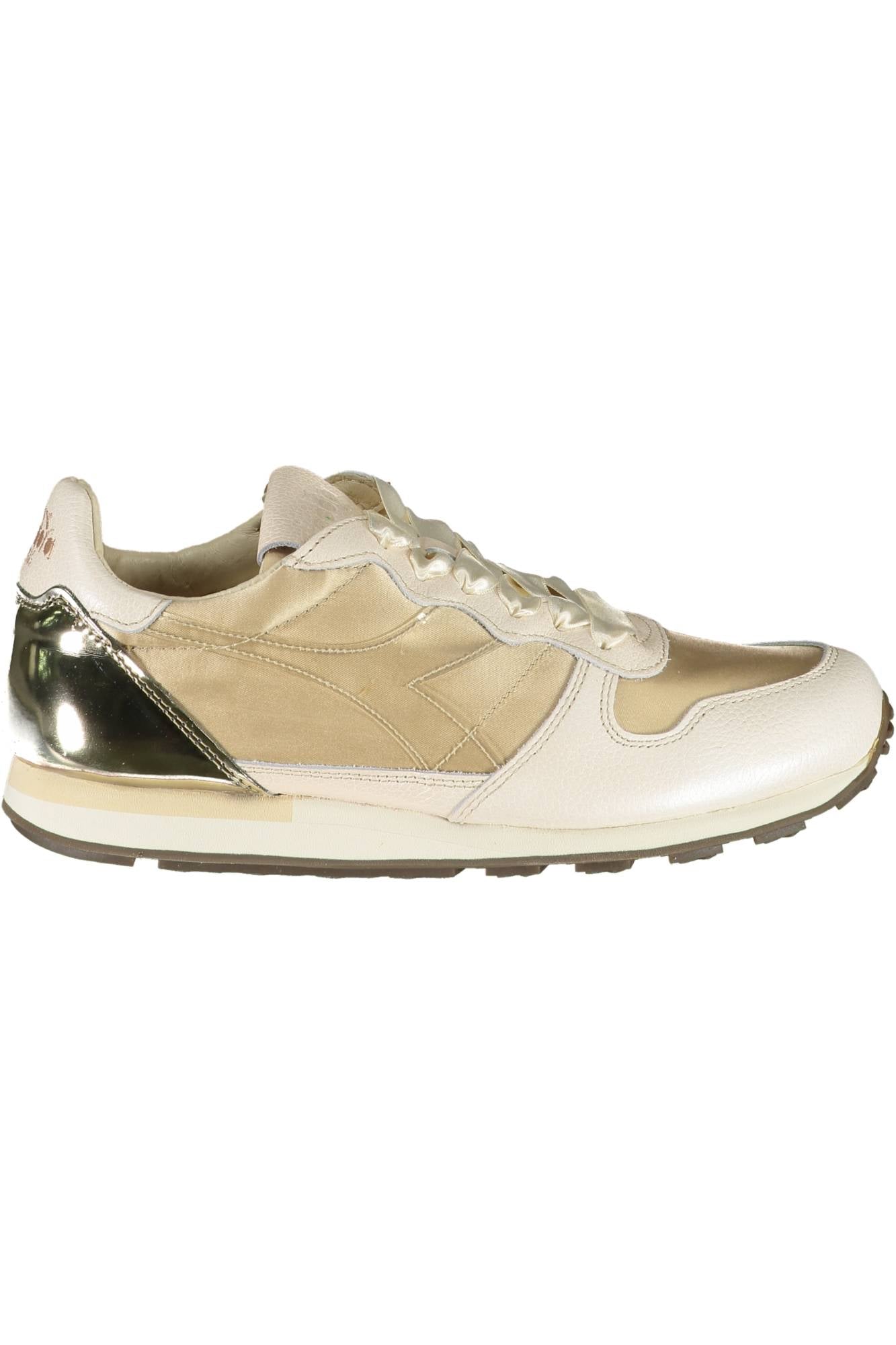 ДАМСКИ СПОРТНИ ОБУВКИ БЕЖОВ DIADORA