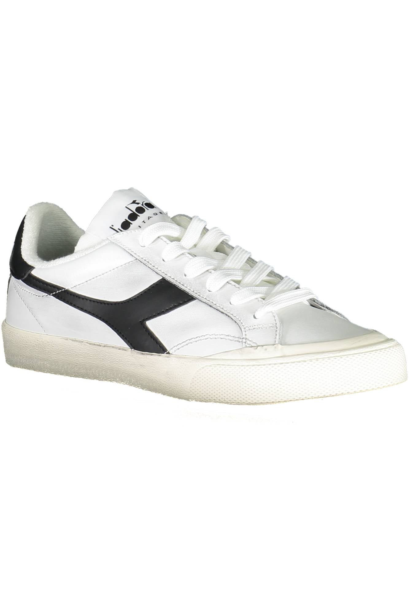 ДАМСКИ СПОРТНИ ОБУВКИ БЕЛИ DIADORA