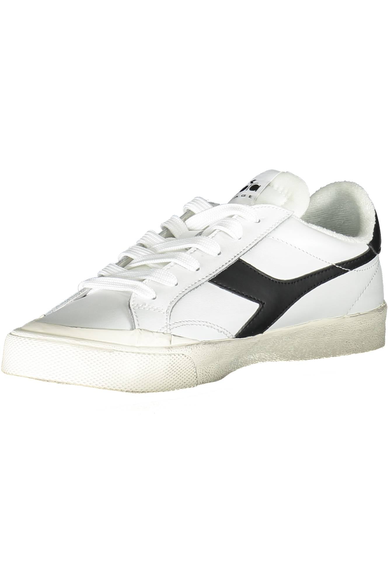ДАМСКИ СПОРТНИ ОБУВКИ БЕЛИ DIADORA