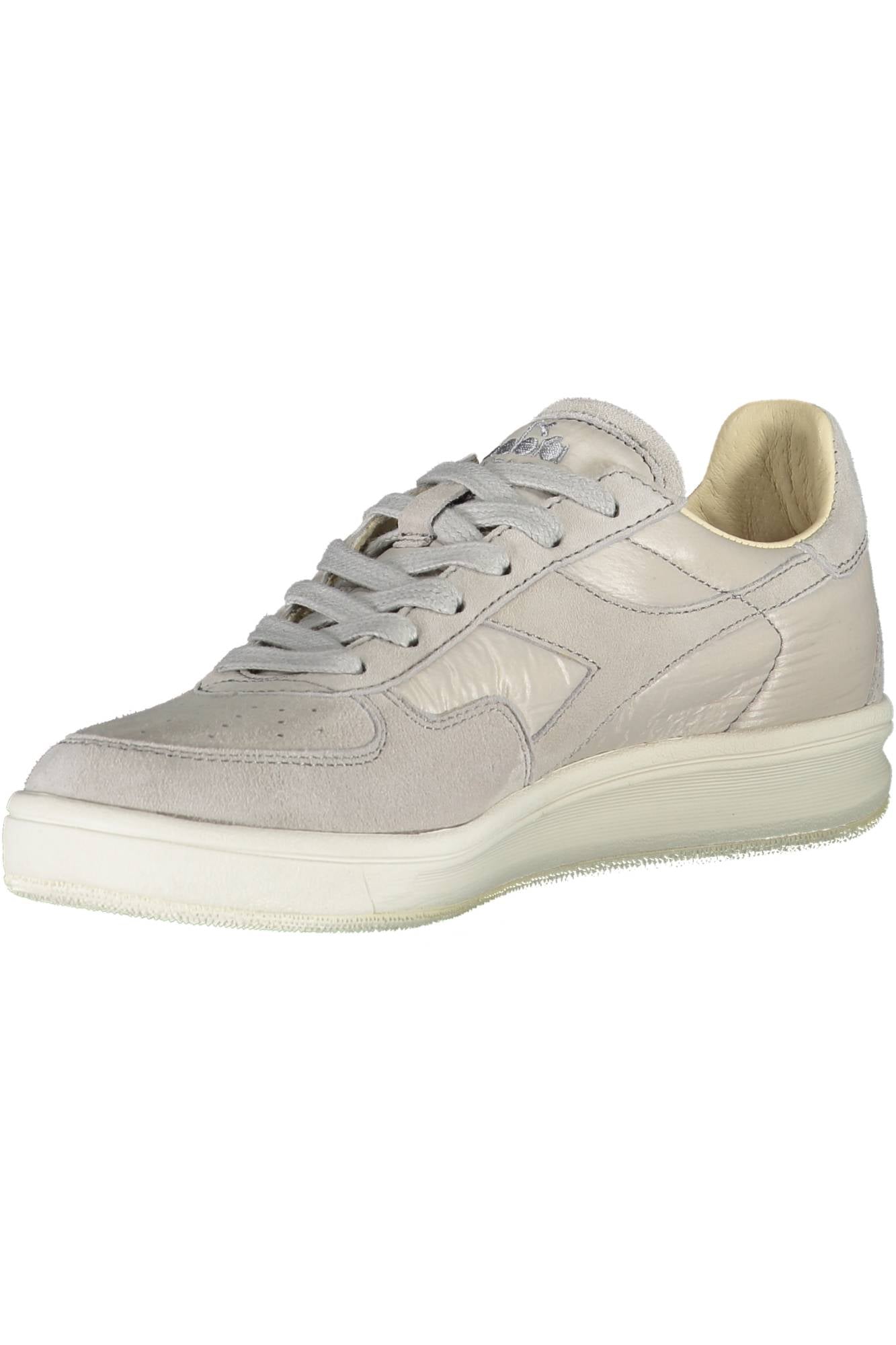 ДАМСКИ СПОРТНИ ОБУВКИ DIADORA СИВИ