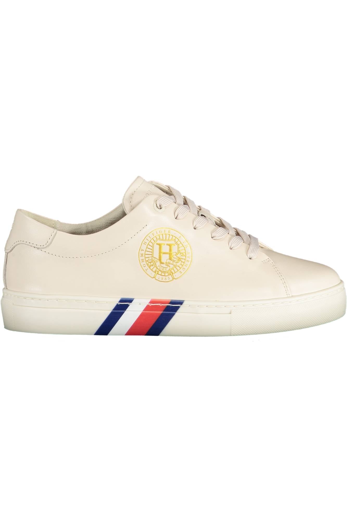 ДАМСКИ БЕЖОВ СПОРТНИ ОБУВКИ TOMMY HILFIGER